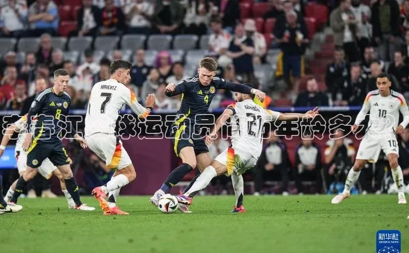 威廉希尔体育百度信誉李春江足球运动员简历年龄多大？